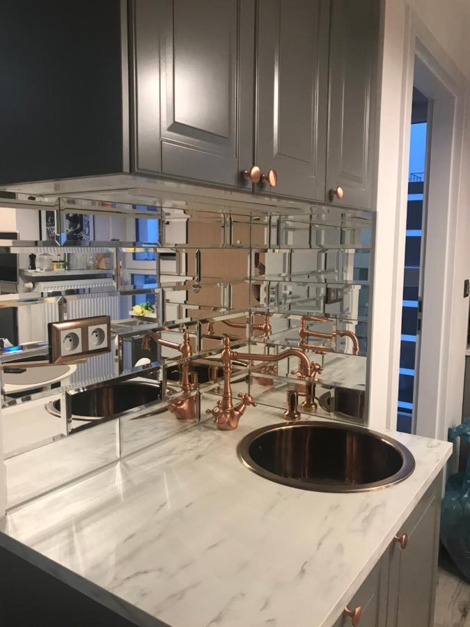 Luxury Wola Apartament Warschau Buitenkant foto